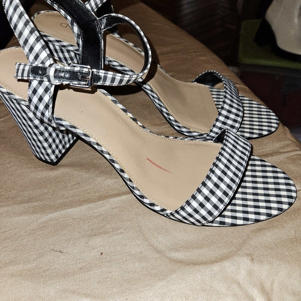 Abound picnic plaid heeled sandals